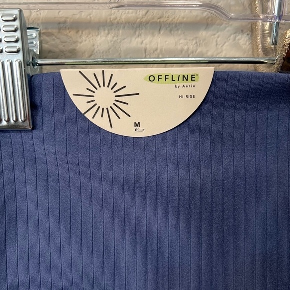 NWT Aerie Offline Sky Blue Super Flare Crossover Leggings size medium - Picture 6 of 6